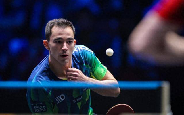 据了前列 据了前列