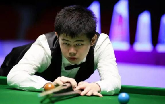 类似吴文英 类似吴文英