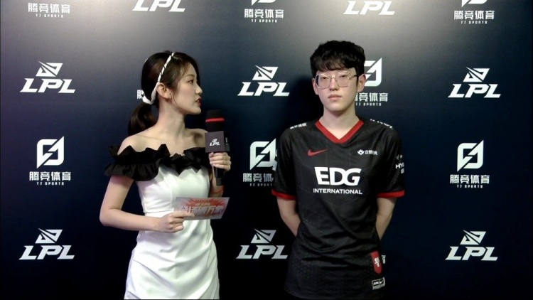 还包括季前 还包括季前